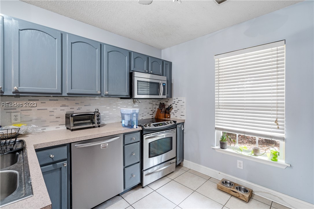 39 E Morningside Drive