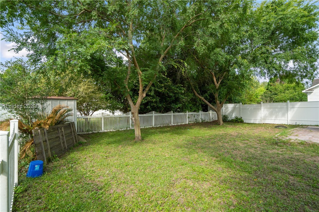39 E Morningside Drive