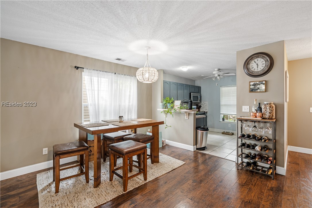 39 E Morningside Drive