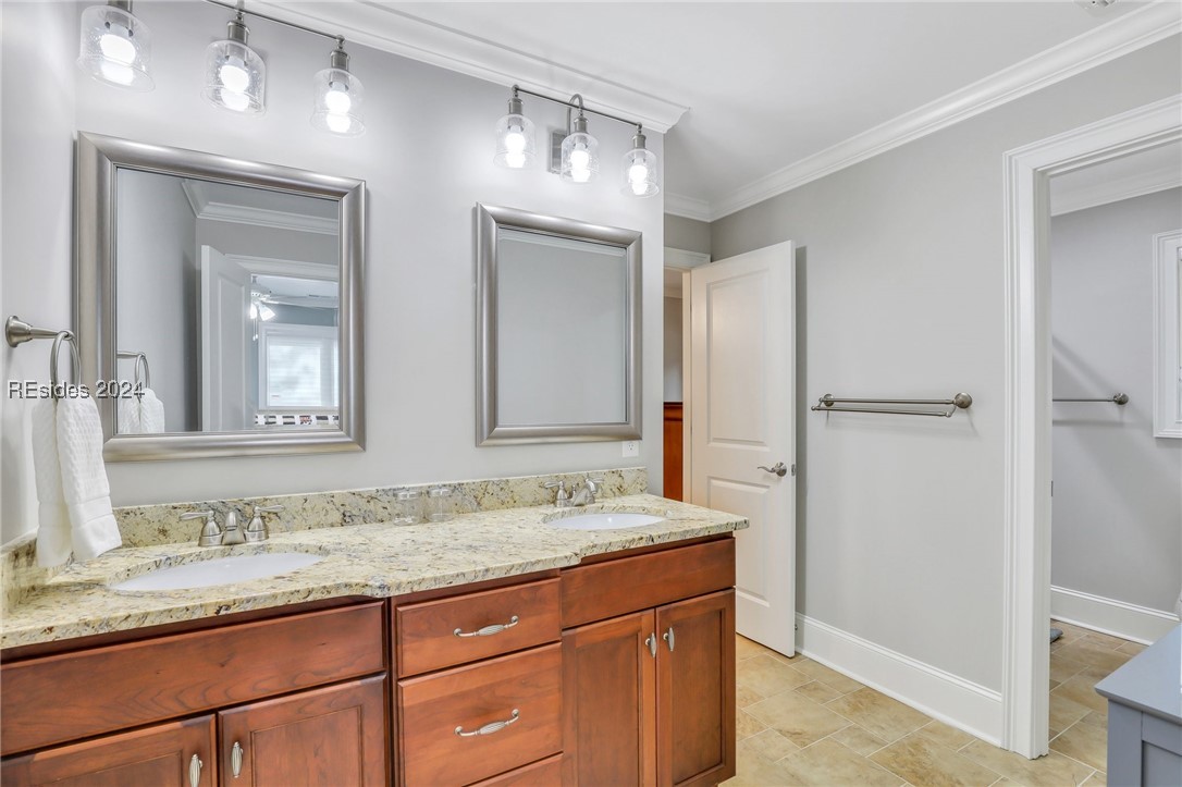18 Willow Oak Road