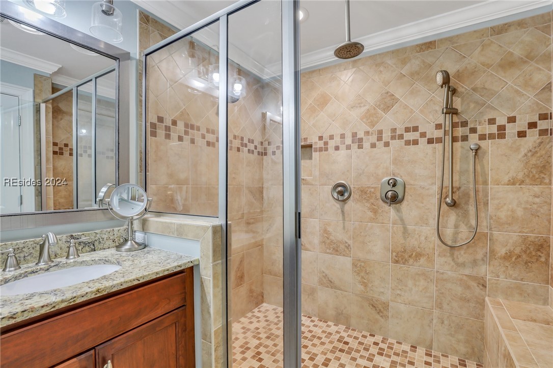 18 Willow Oak Road