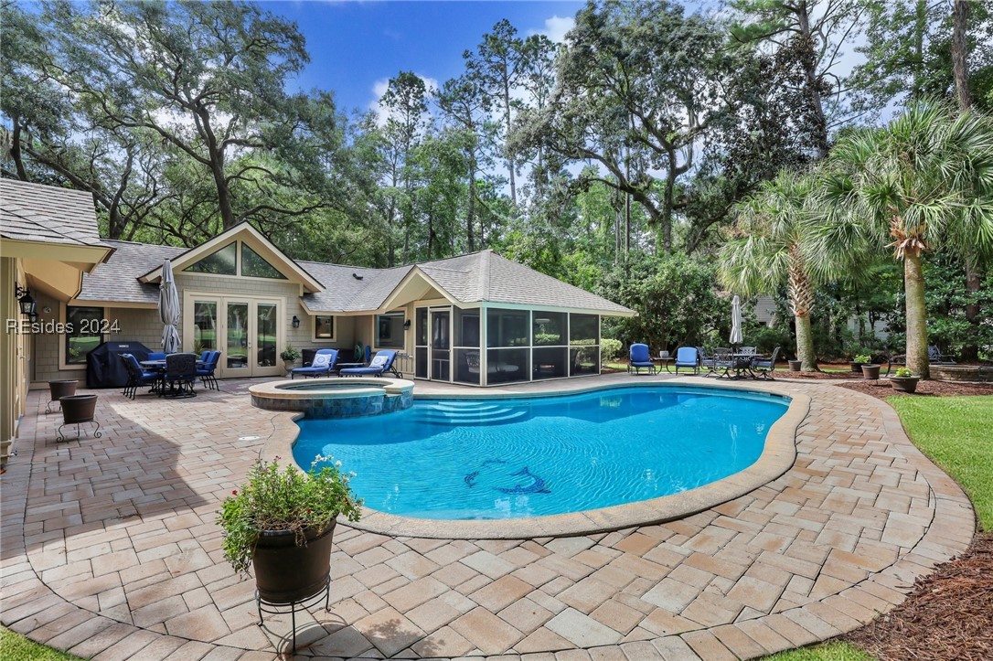 18 Willow Oak Road