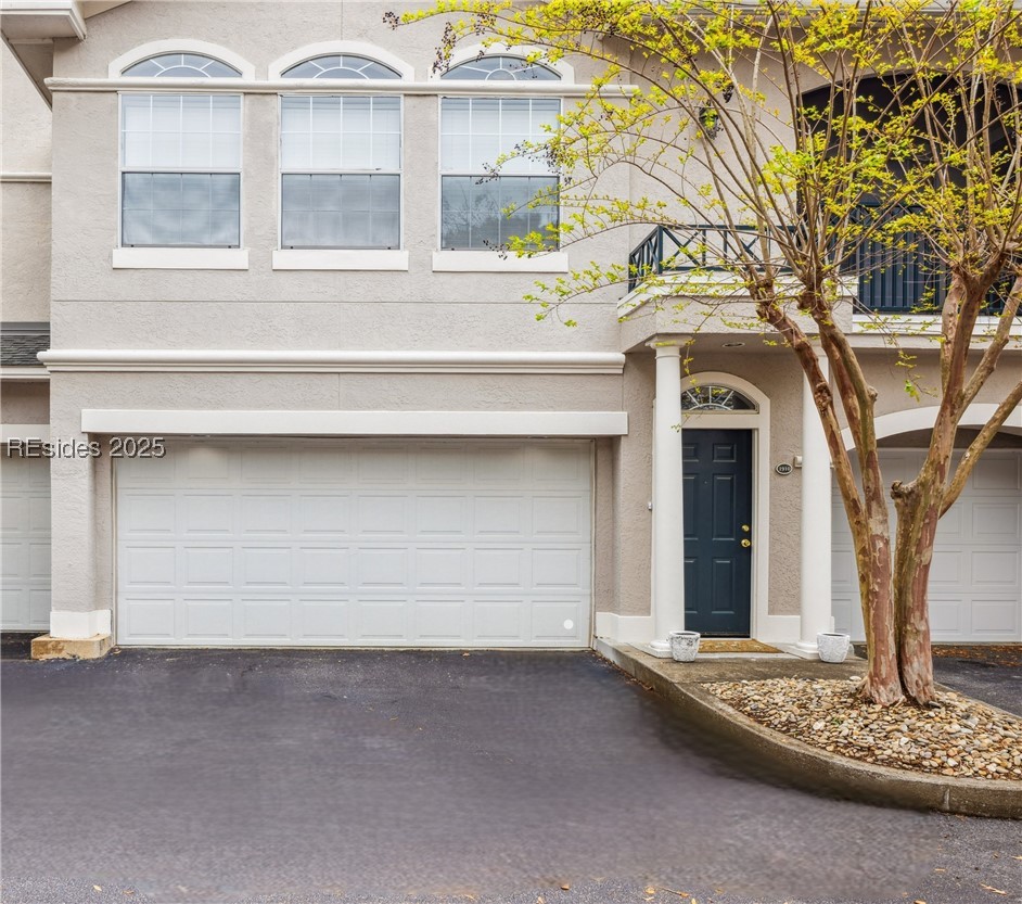 4 Indigo Run Drive Unit: 1922