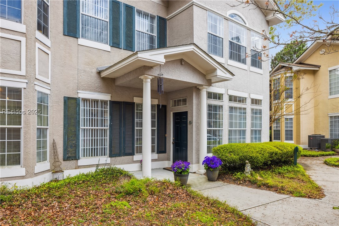 4 Indigo Run Drive Unit: 1922