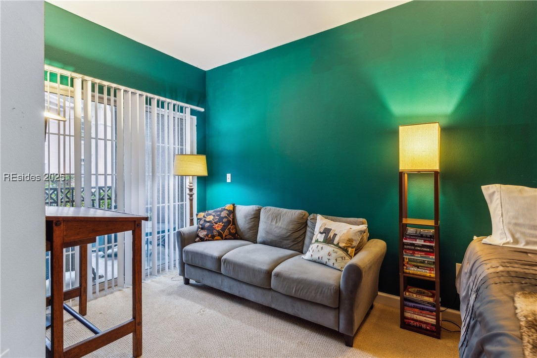 4 Indigo Run Drive Unit: 1922