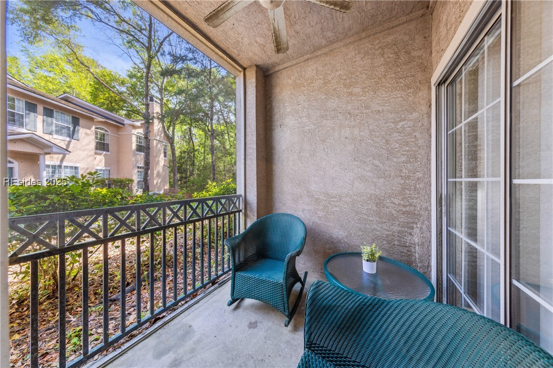 4 Indigo Run Drive Unit: 1922