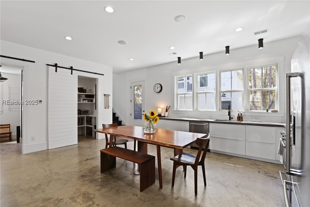 28 Tabby Shell Road