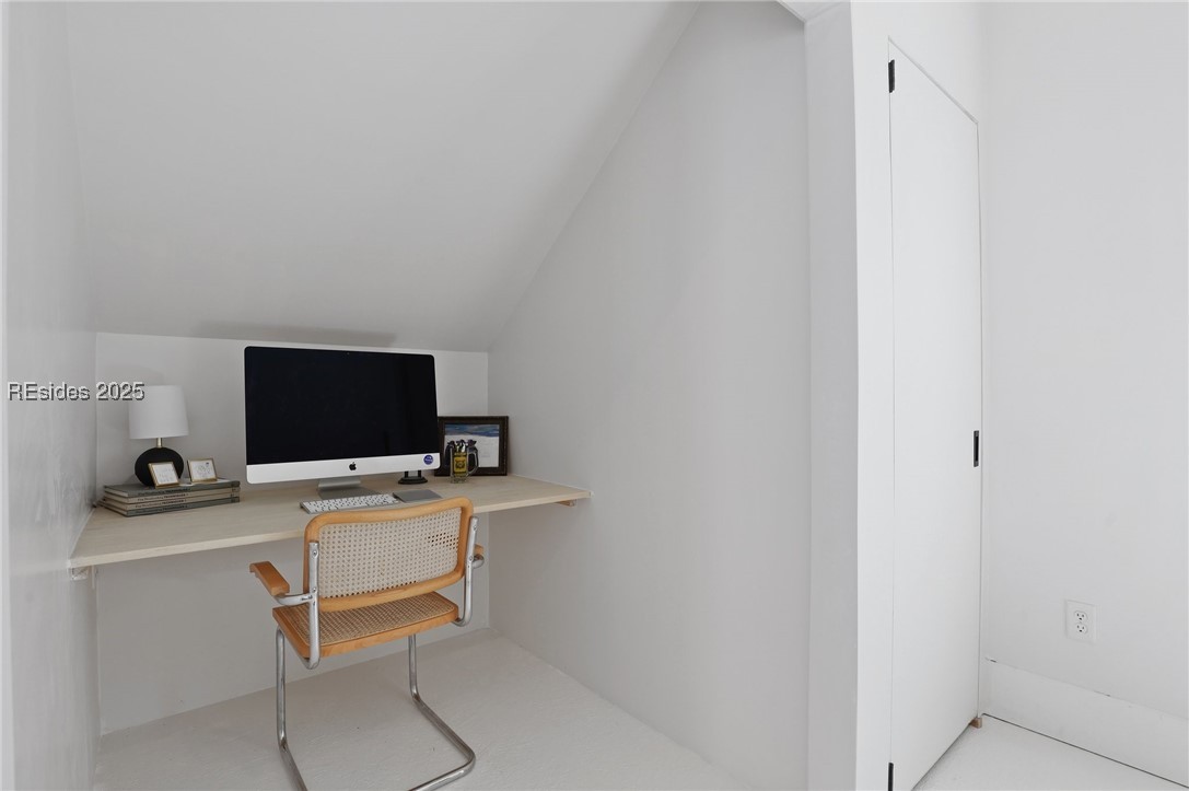 28 Tabby Shell Road