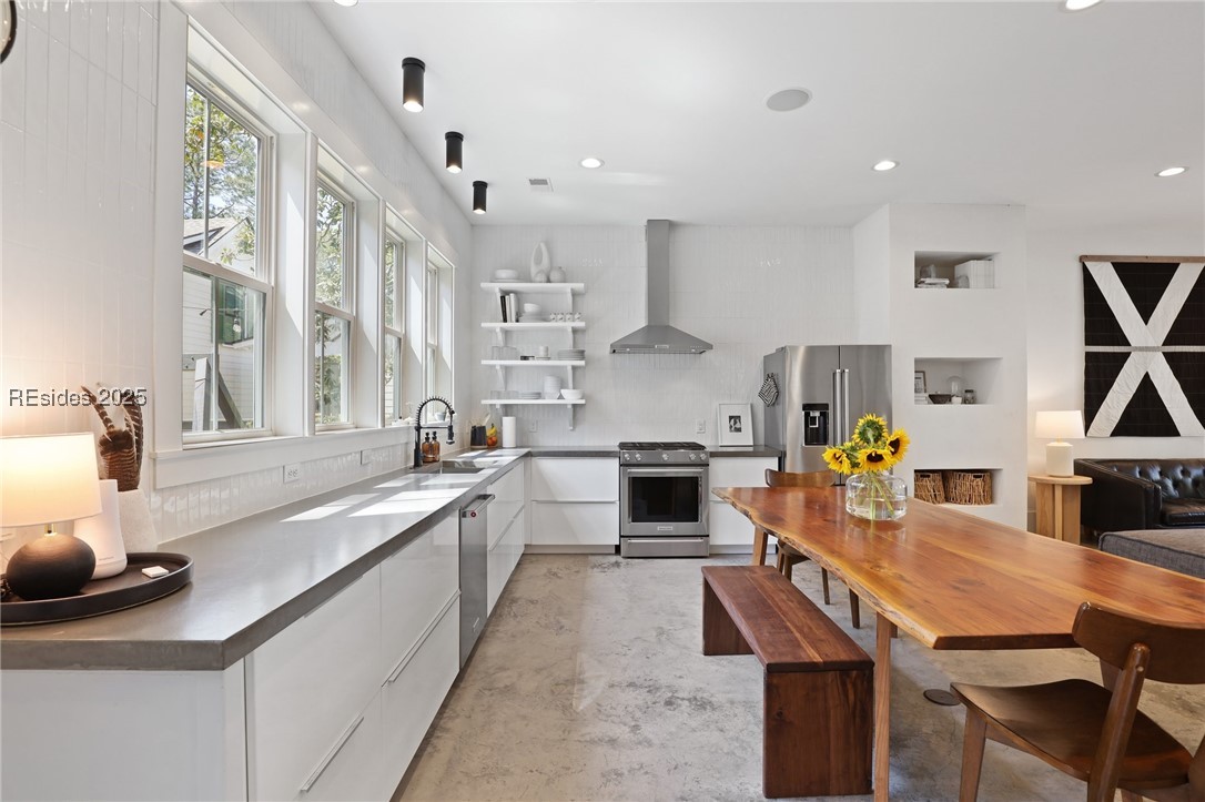 28 Tabby Shell Road