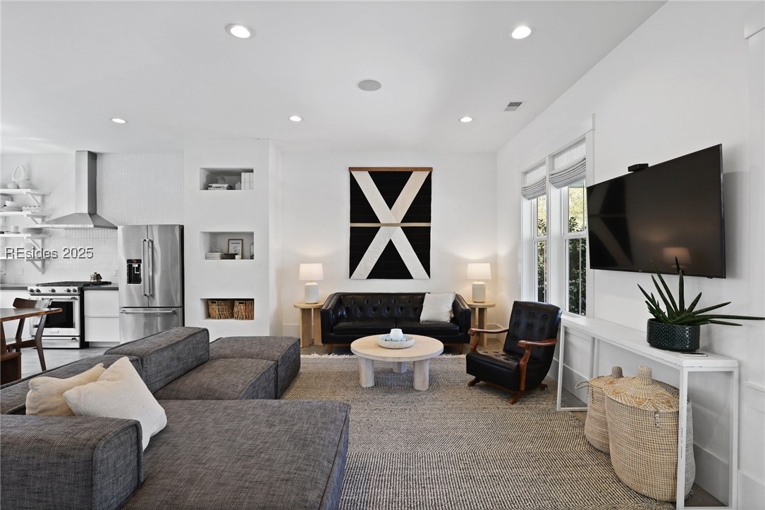 28 Tabby Shell Road