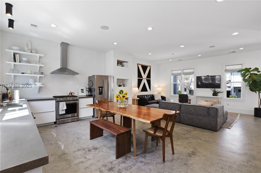 28 Tabby Shell Road