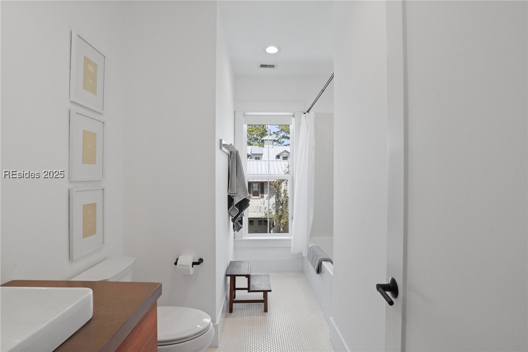 28 Tabby Shell Road