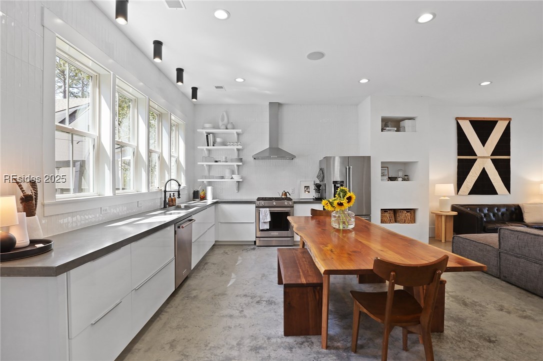 28 Tabby Shell Road