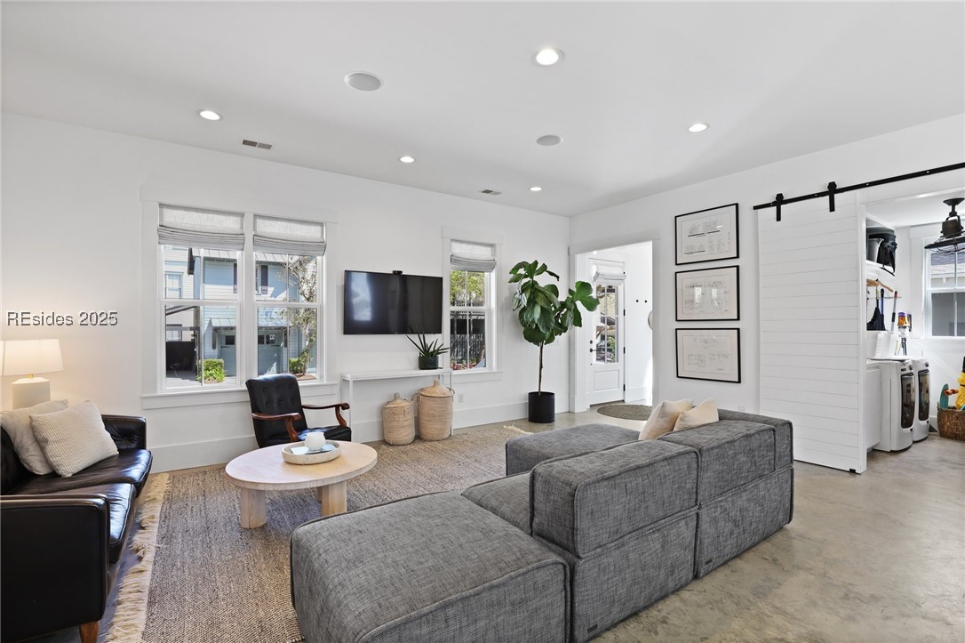 28 Tabby Shell Road