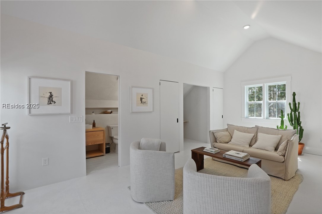 28 Tabby Shell Road