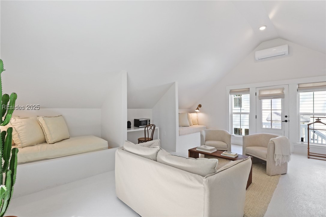 28 Tabby Shell Road