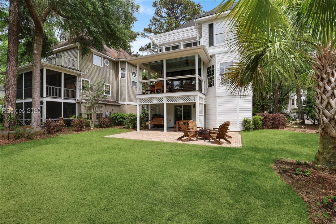 55 Victoria Square Drive