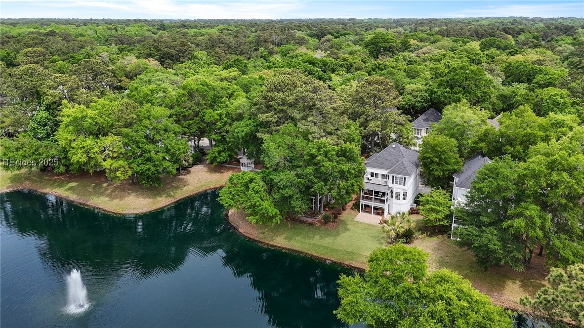 55 Victoria Square Drive