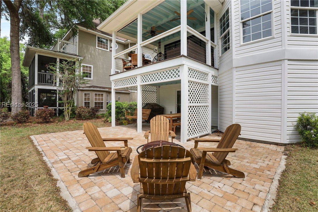 55 Victoria Square Drive