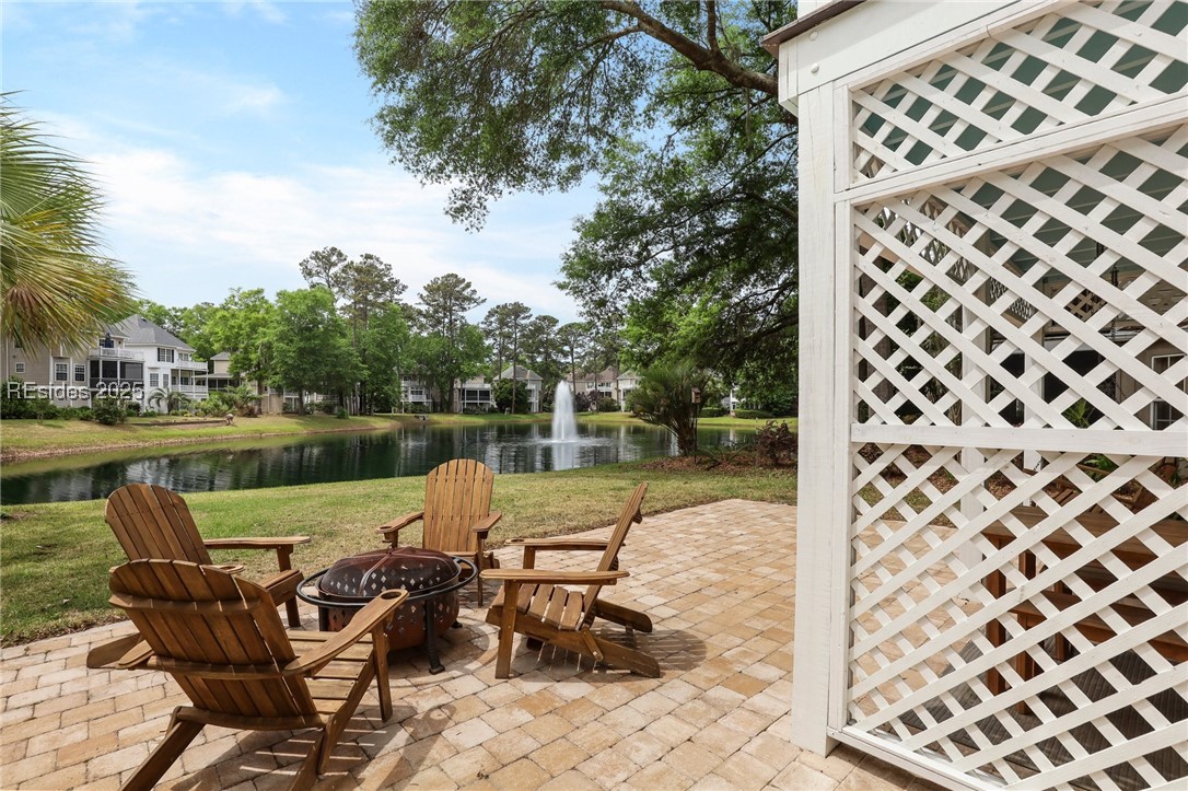 55 Victoria Square Drive