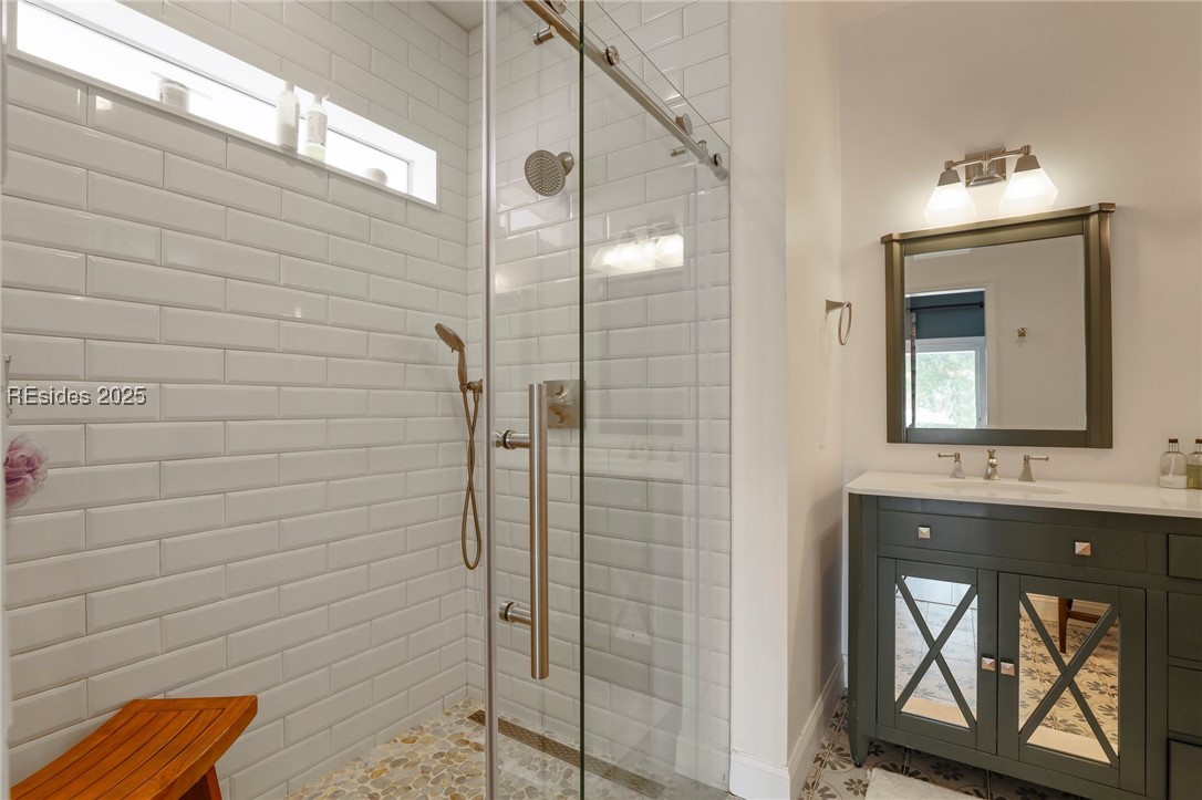 55 Victoria Square Drive