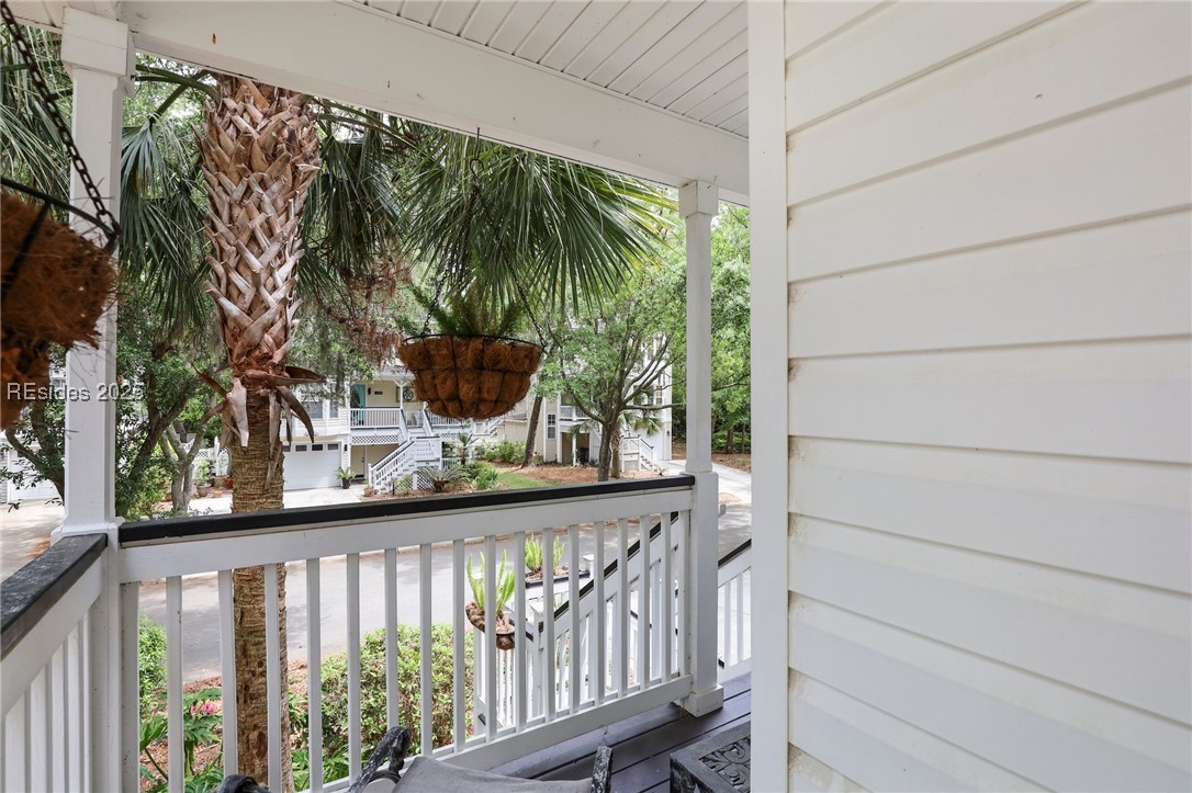 55 Victoria Square Drive