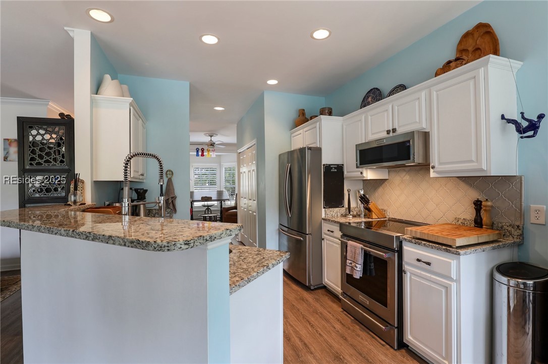 55 Victoria Square Drive