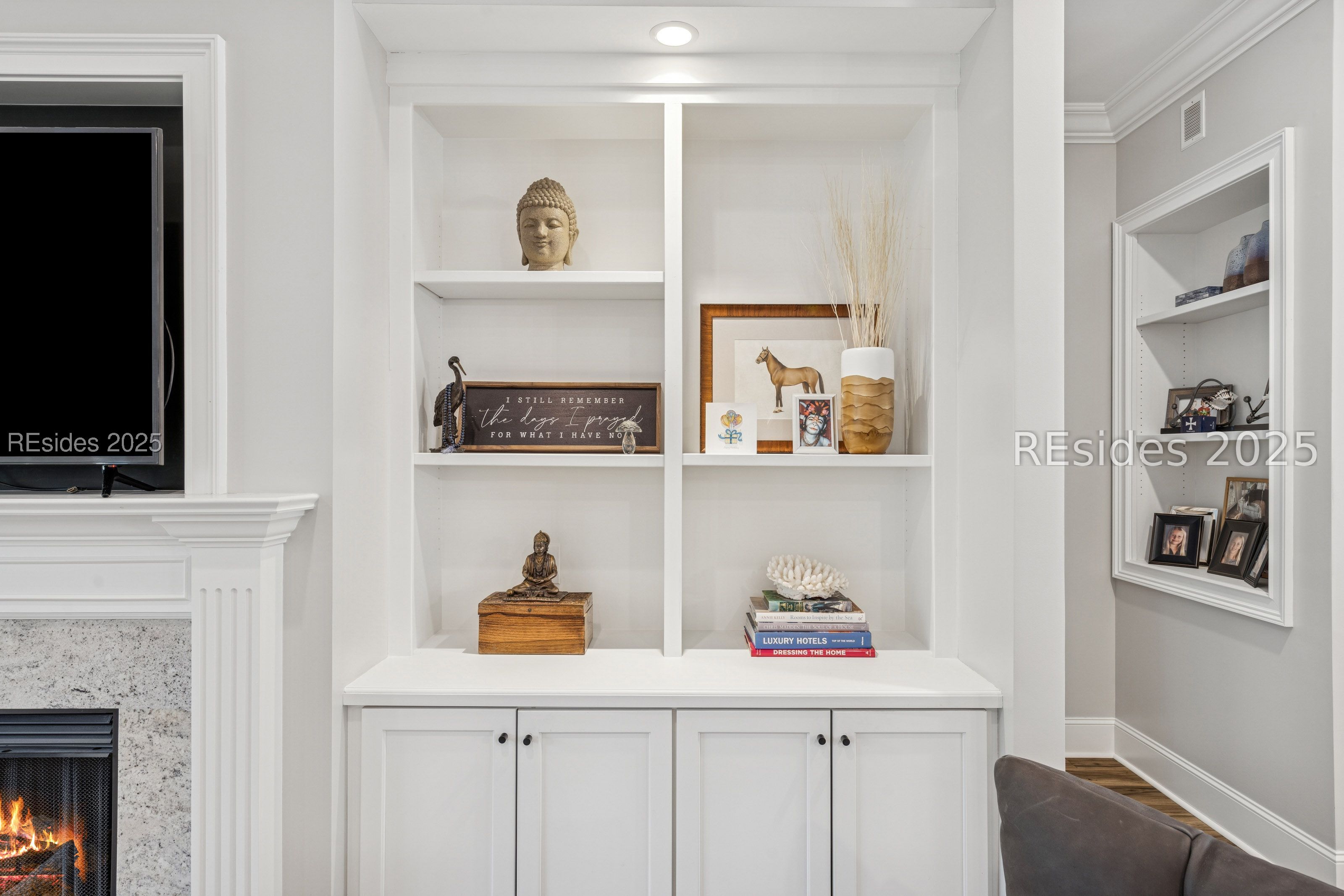 24 Richfield Way