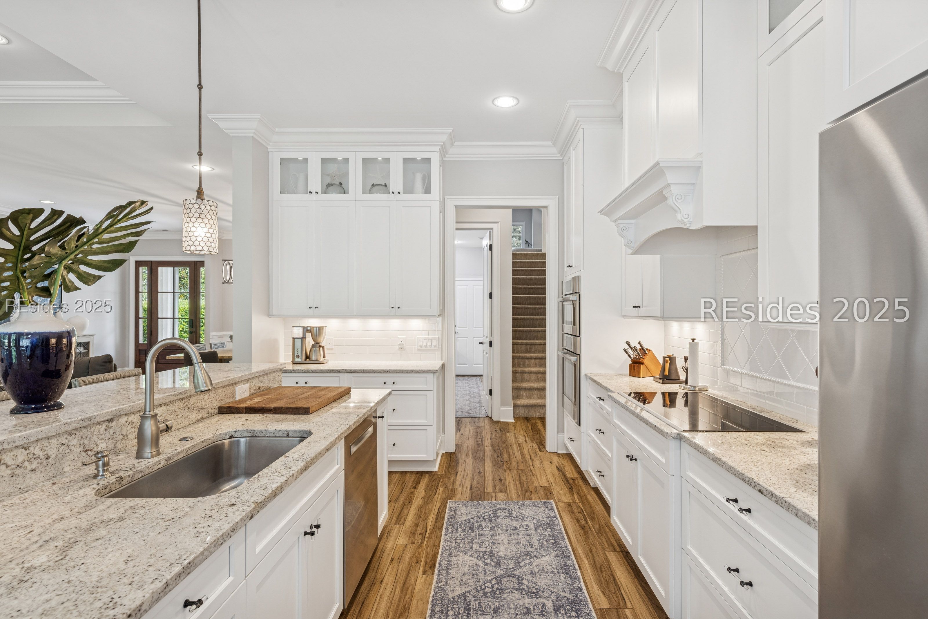 24 Richfield Way
