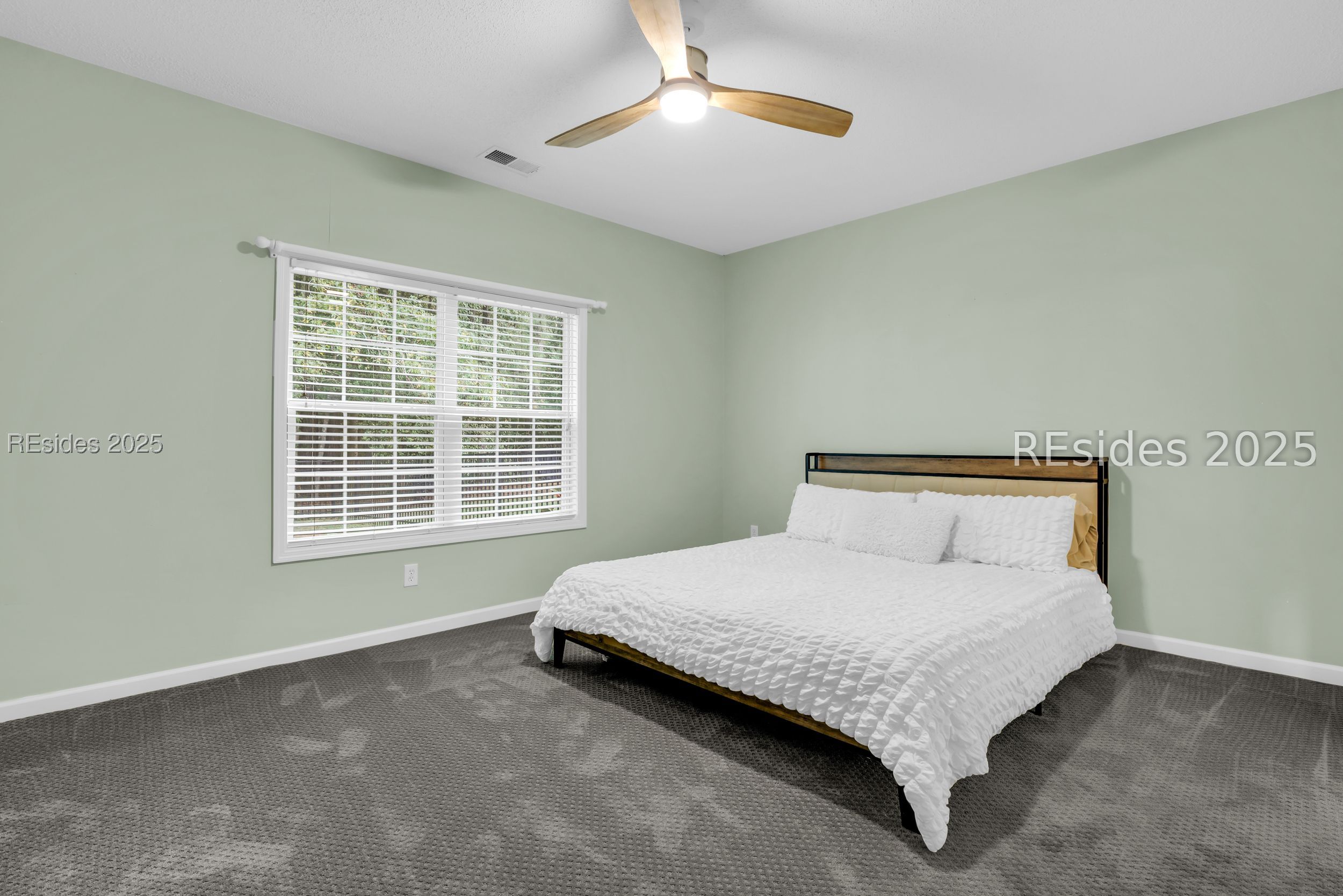 219 Knightsbridge Road