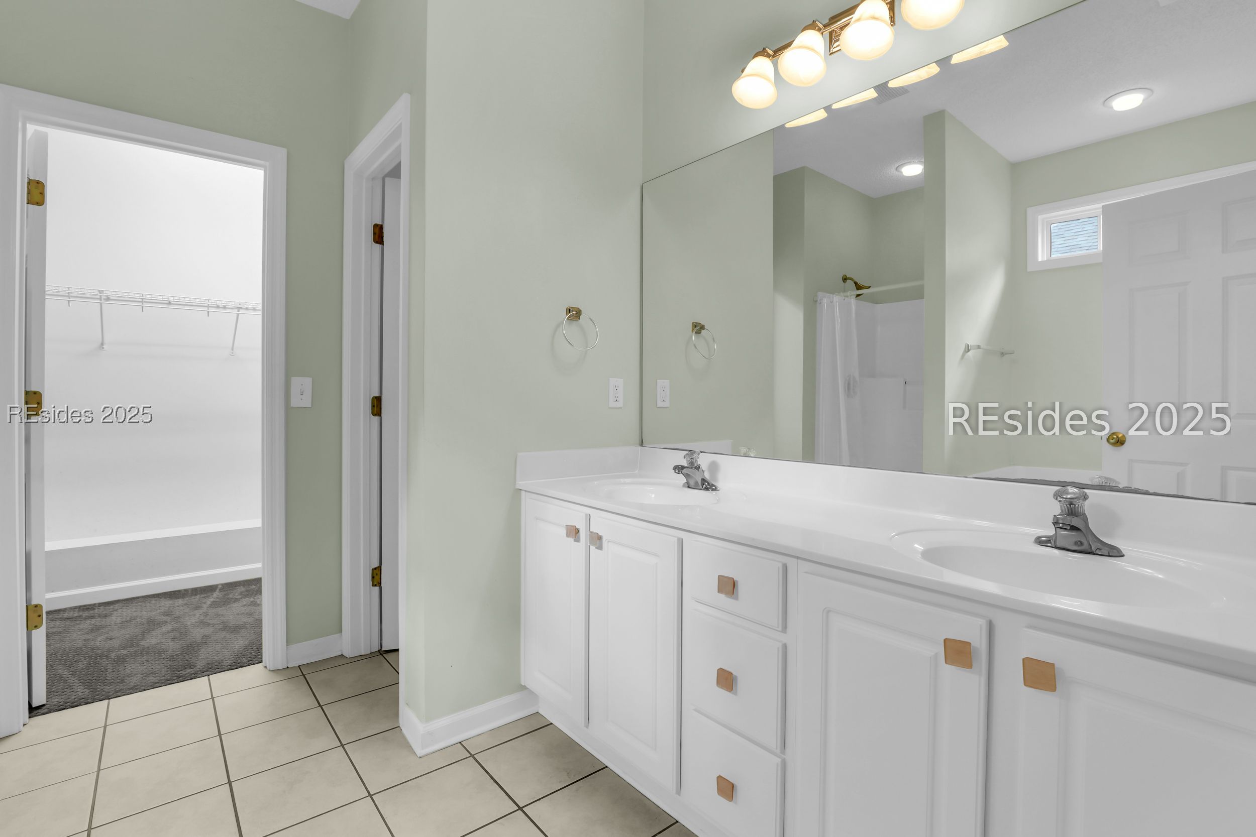 219 Knightsbridge Road