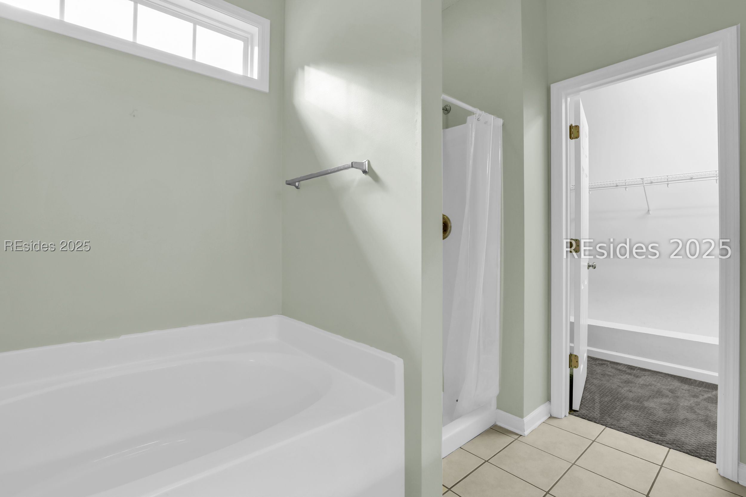 219 Knightsbridge Road