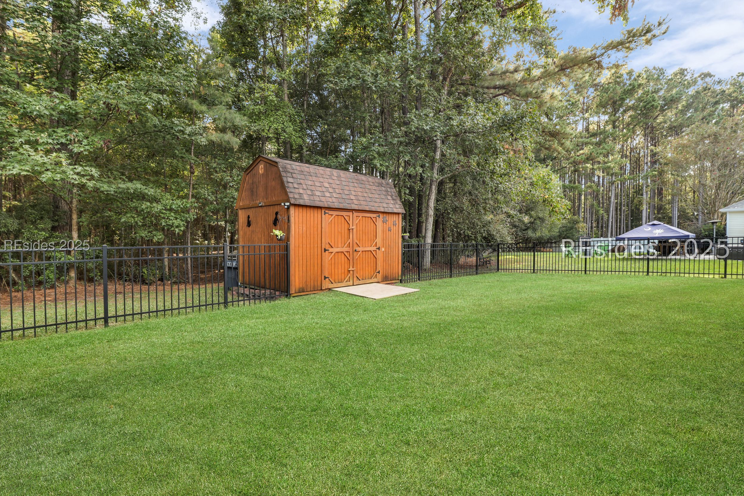 219 Knightsbridge Road