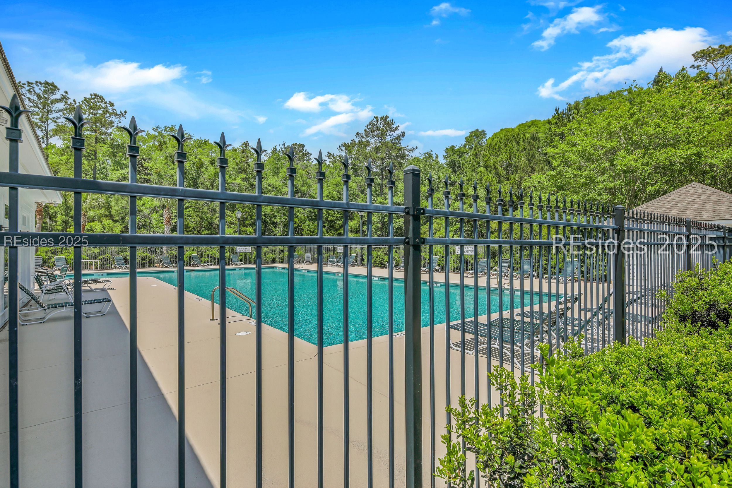 219 Knightsbridge Road