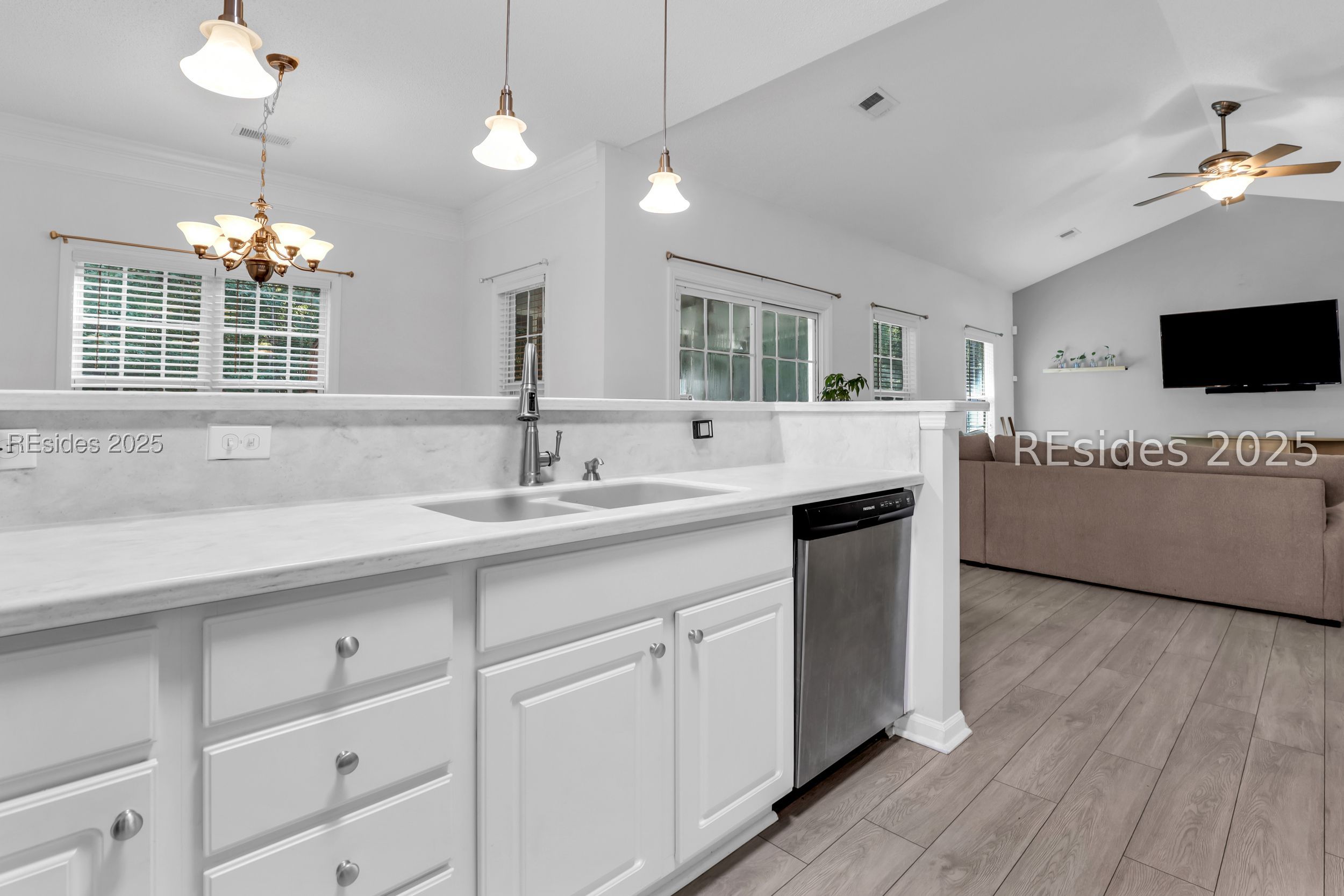 219 Knightsbridge Road