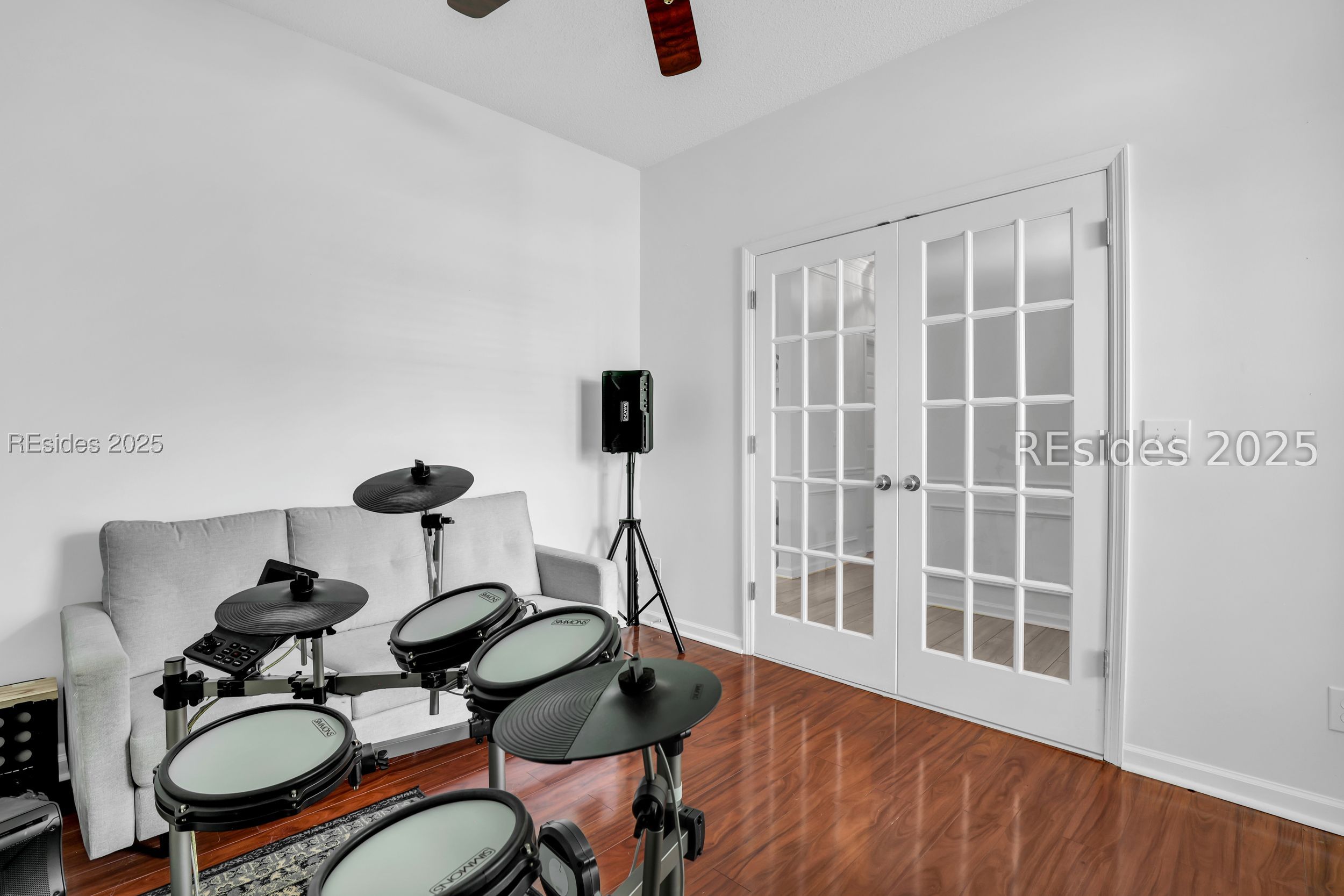 219 Knightsbridge Road