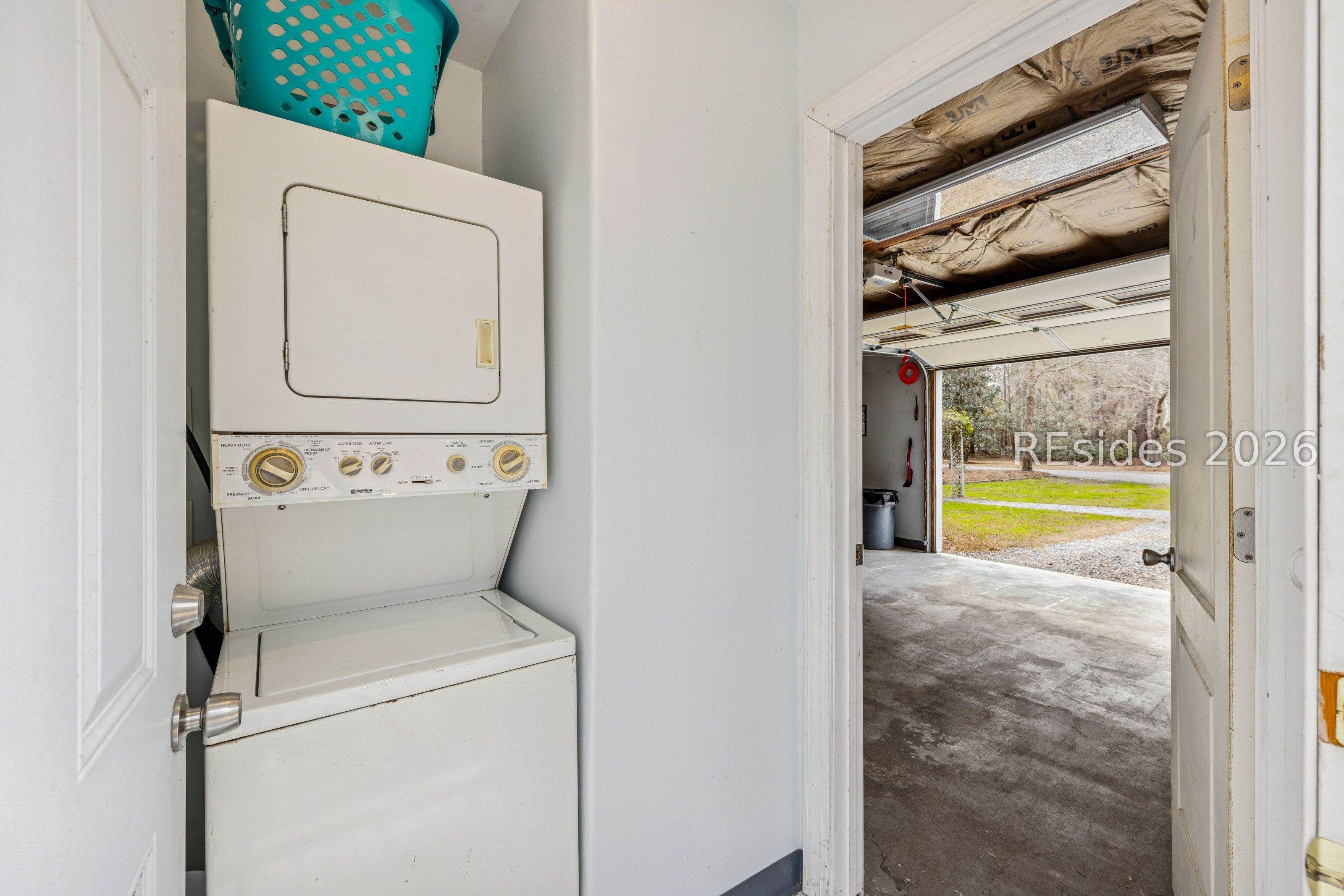 2834 Honey Hill Circle
