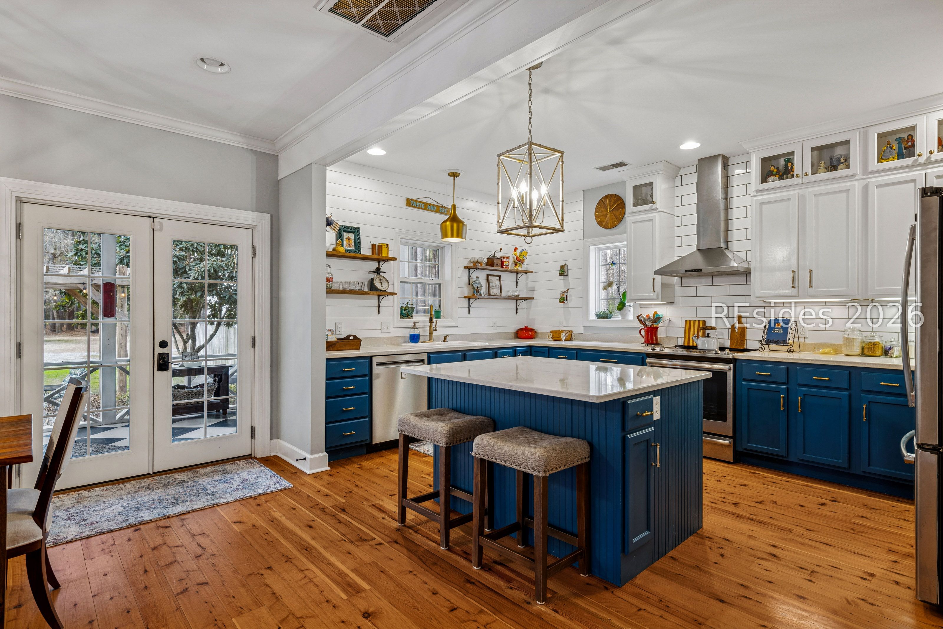 2834 Honey Hill Circle