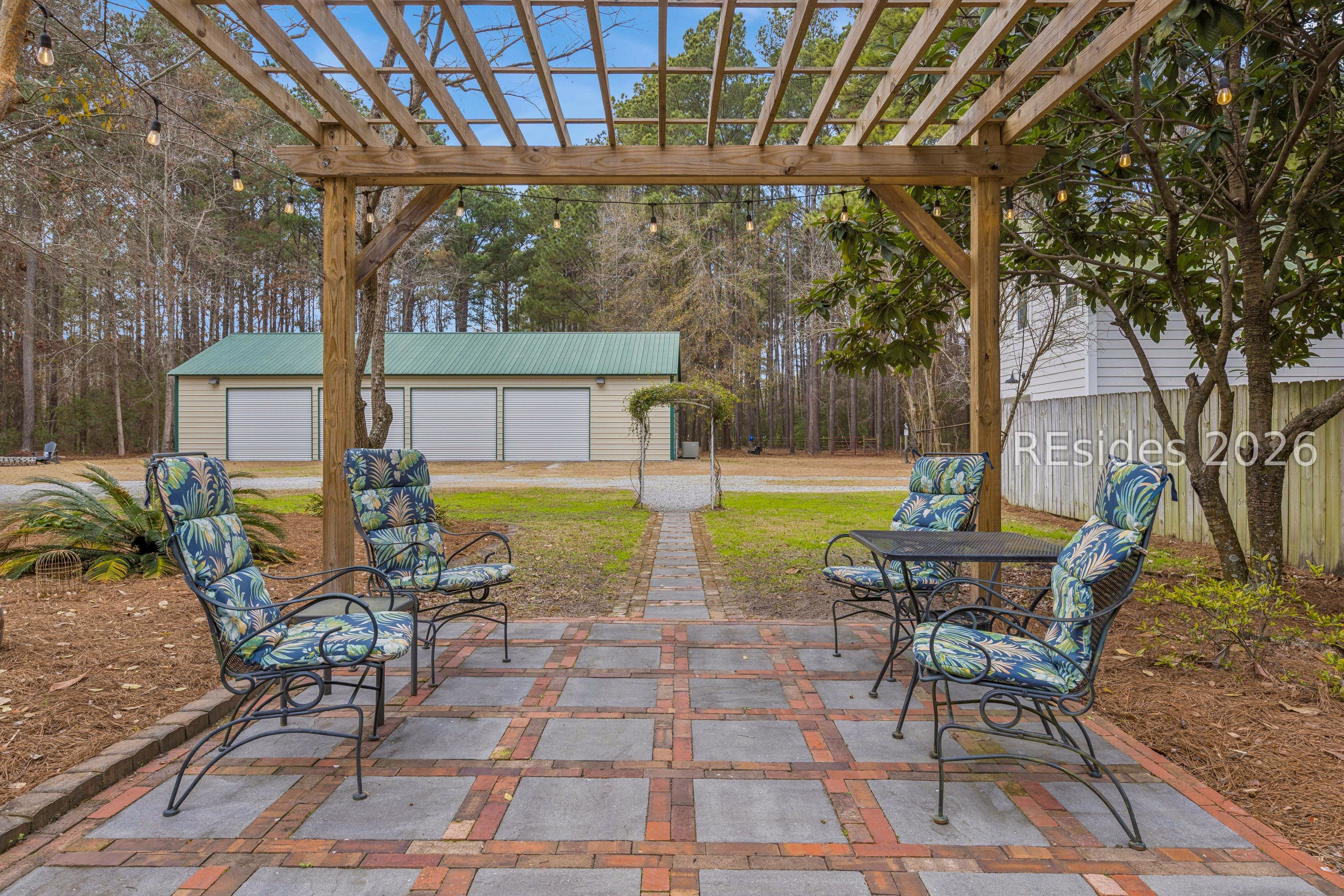2834 Honey Hill Circle