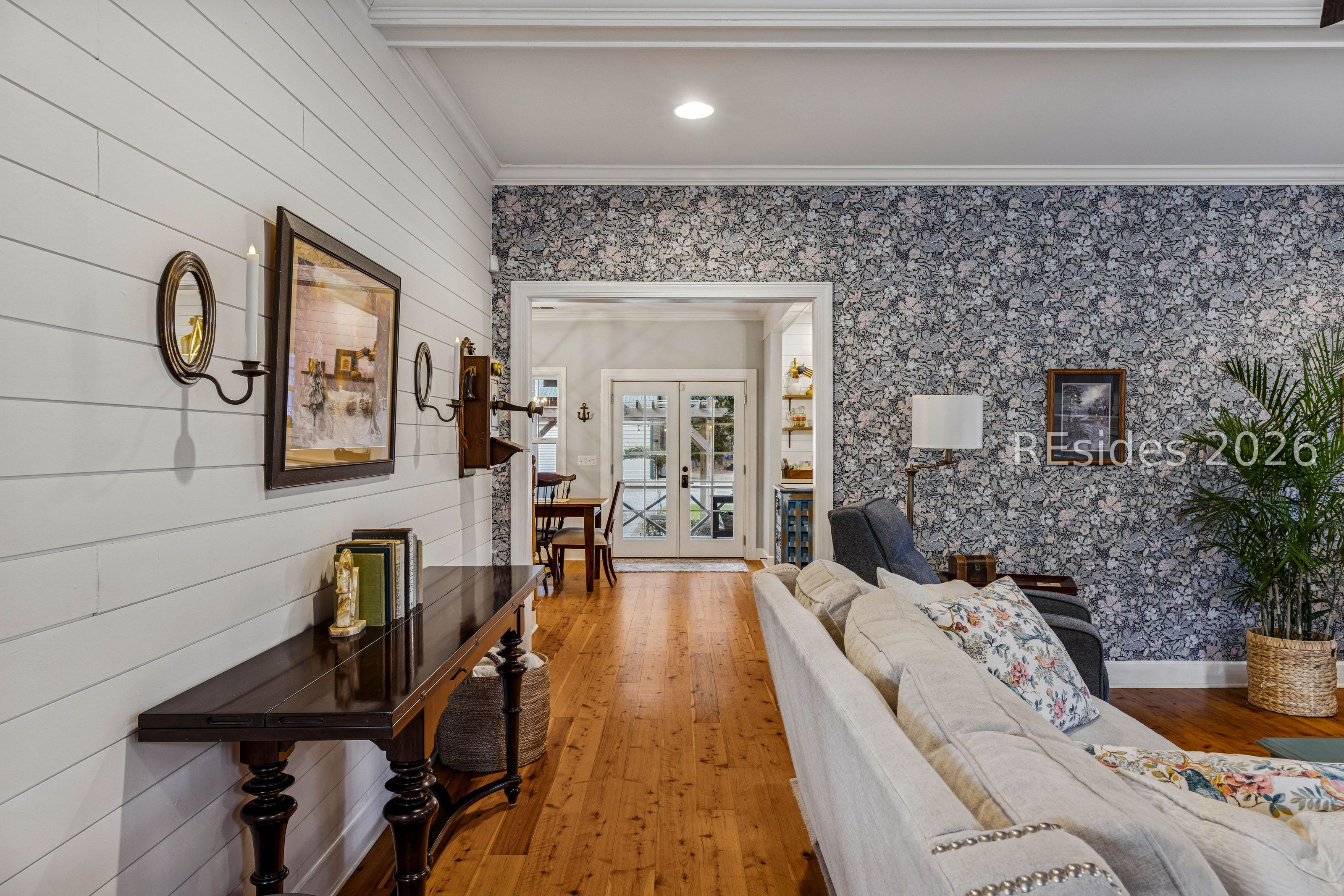 2834 Honey Hill Circle