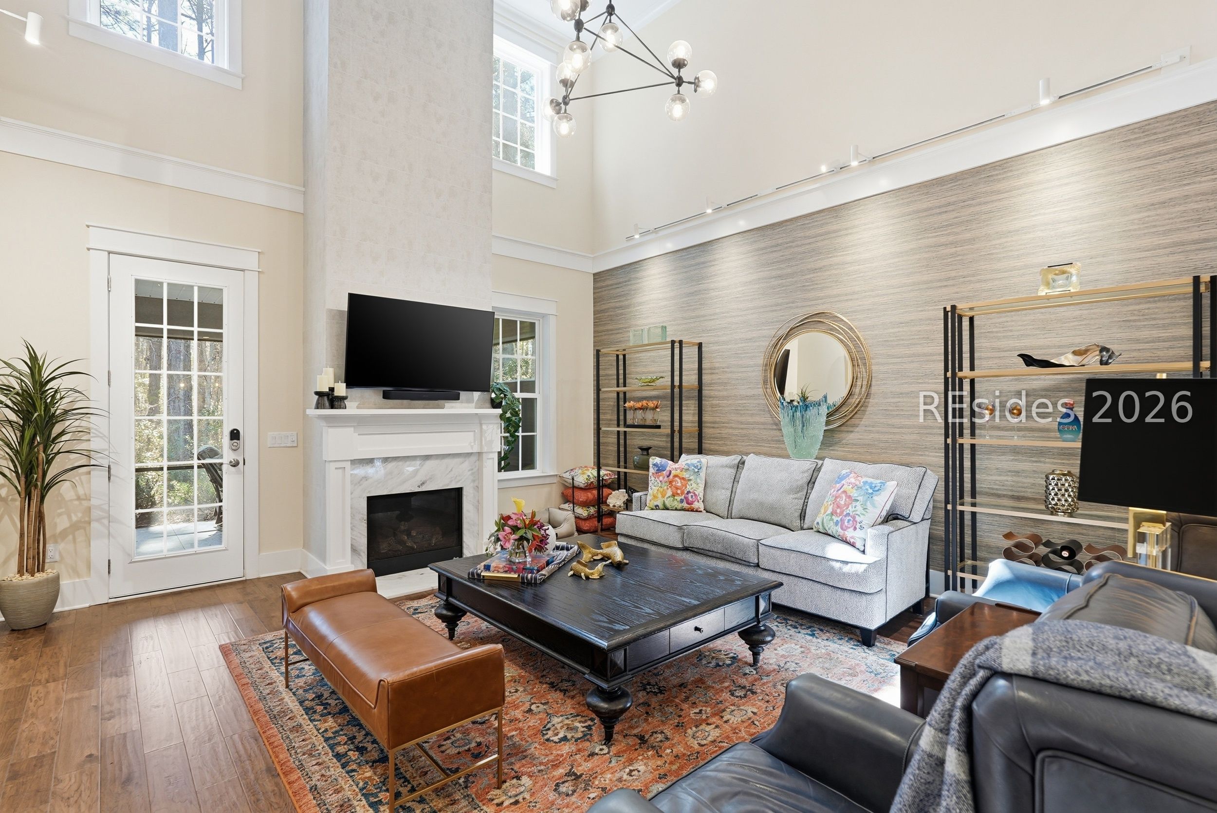 37 Paxton Circle
