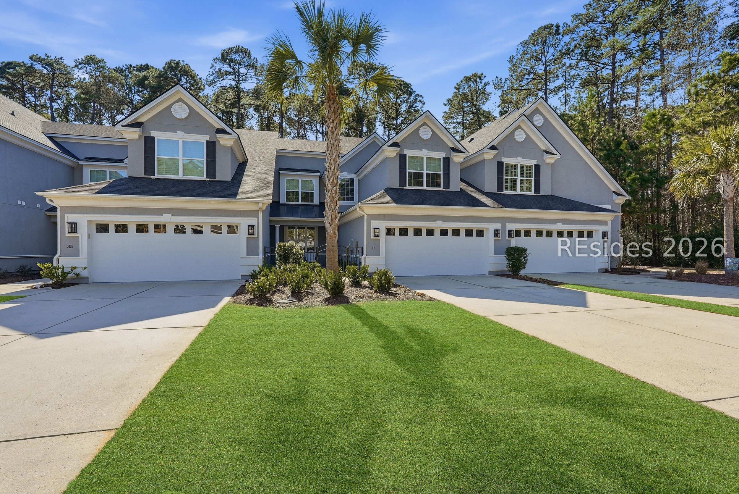 37 Paxton Circle
