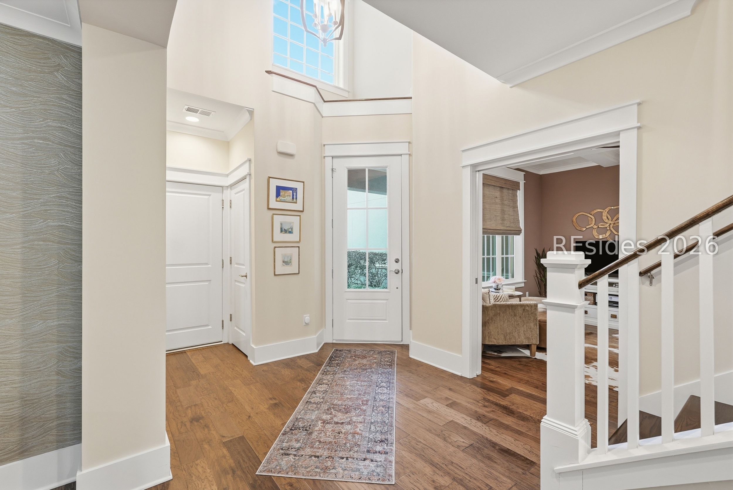 37 Paxton Circle