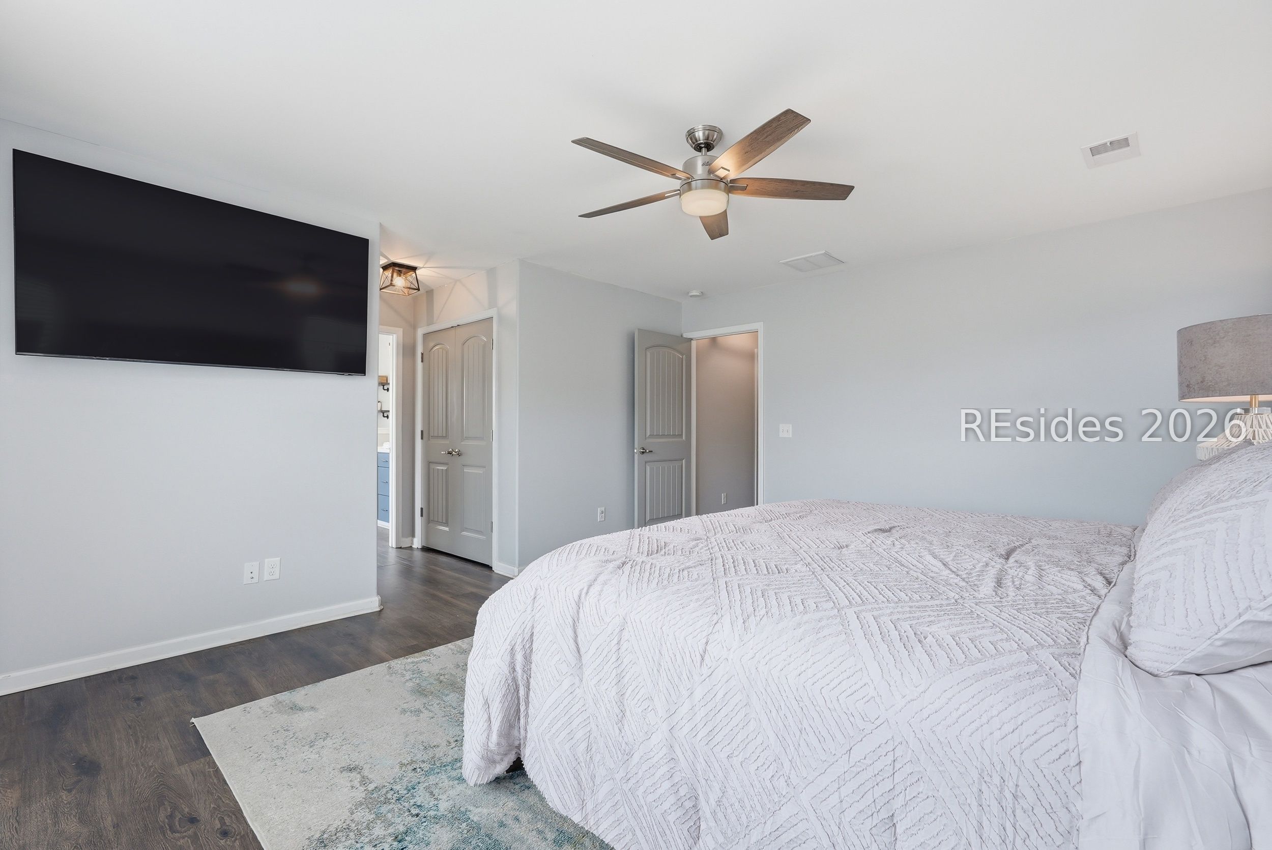 5 Vista Pointe Drive