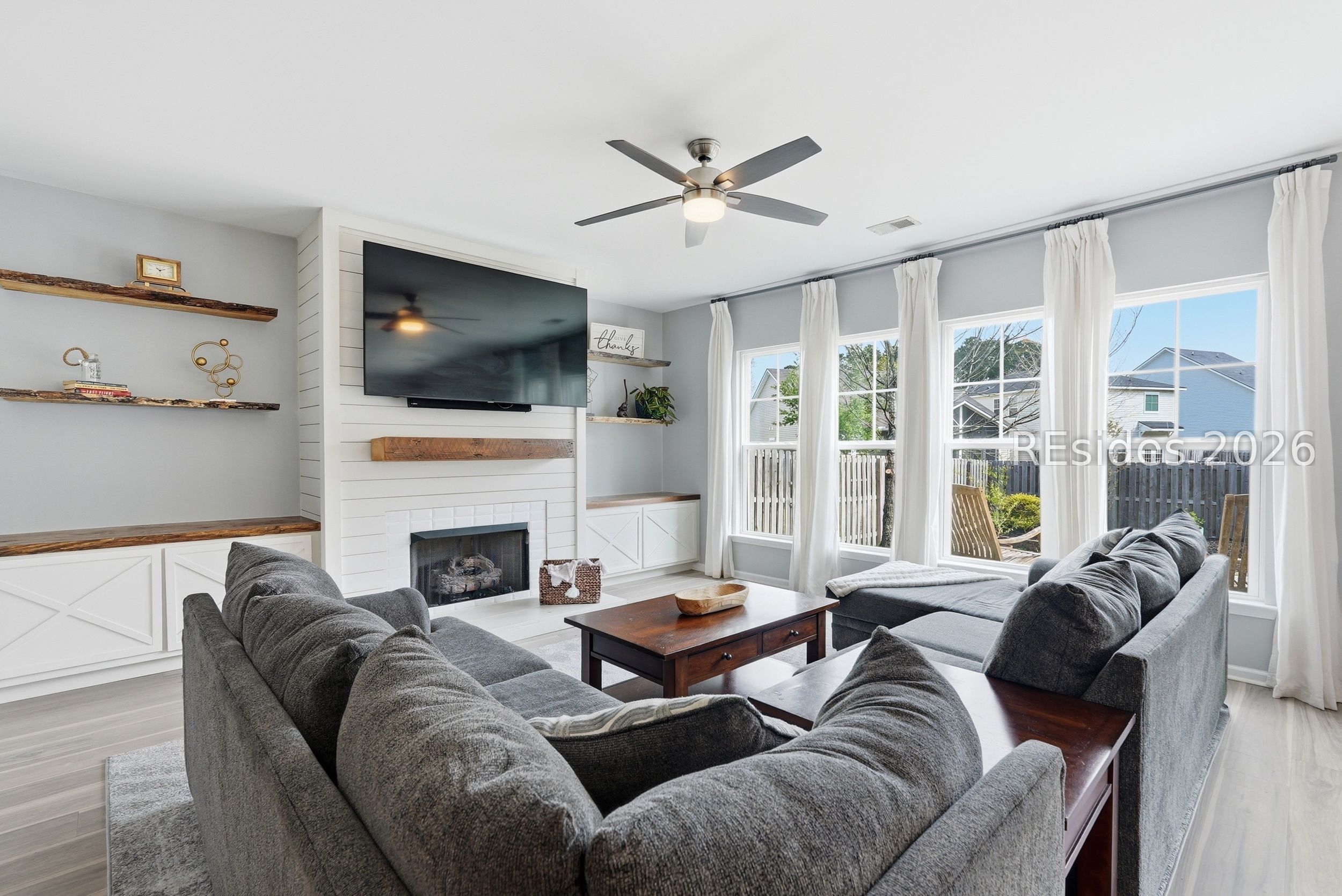 5 Vista Pointe Drive