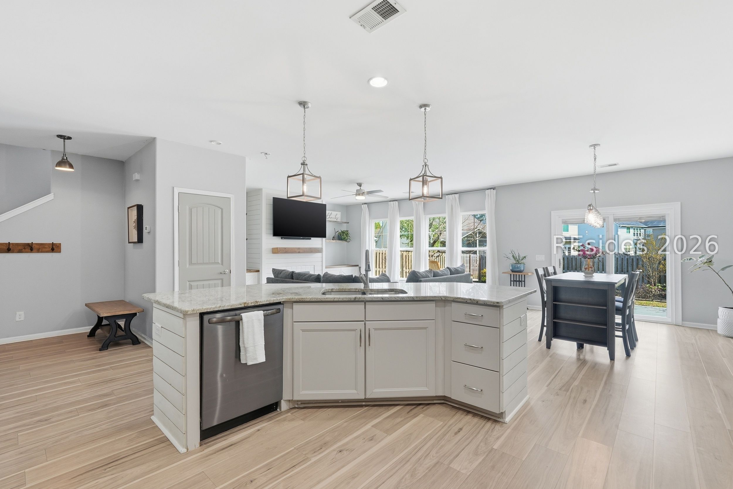 5 Vista Pointe Drive