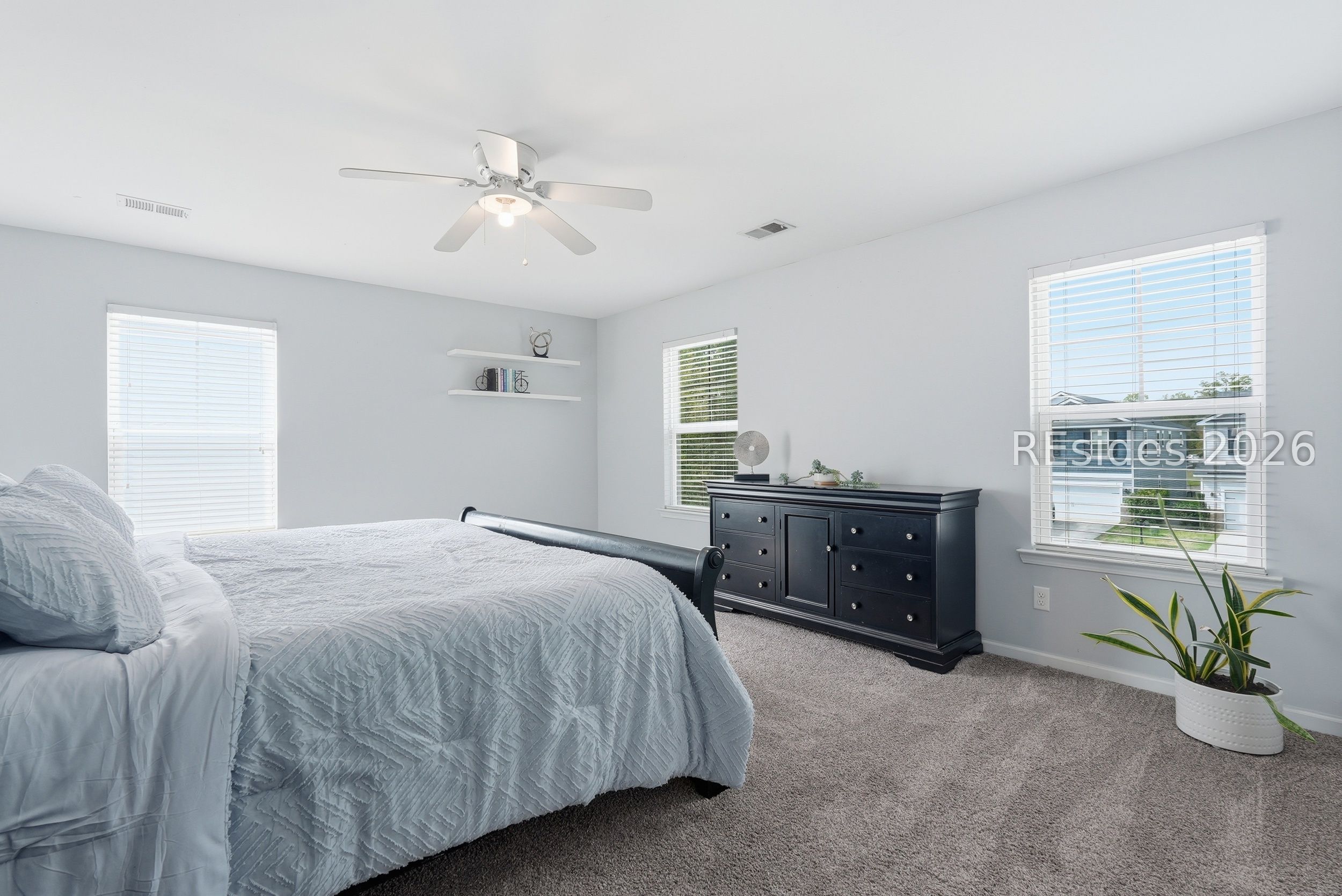 5 Vista Pointe Drive