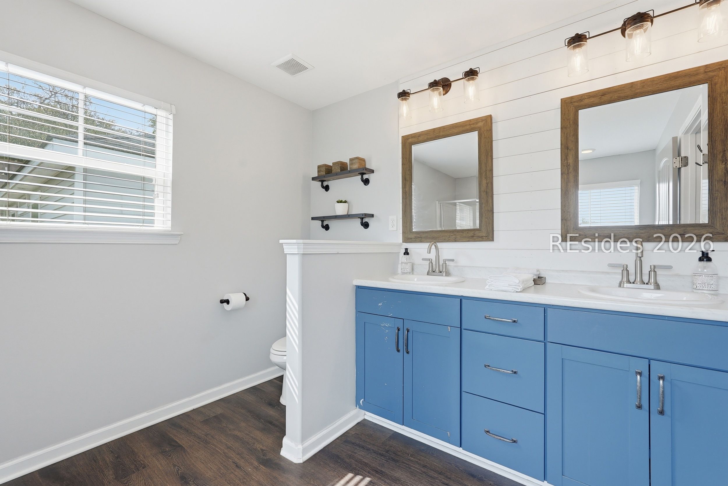 5 Vista Pointe Drive