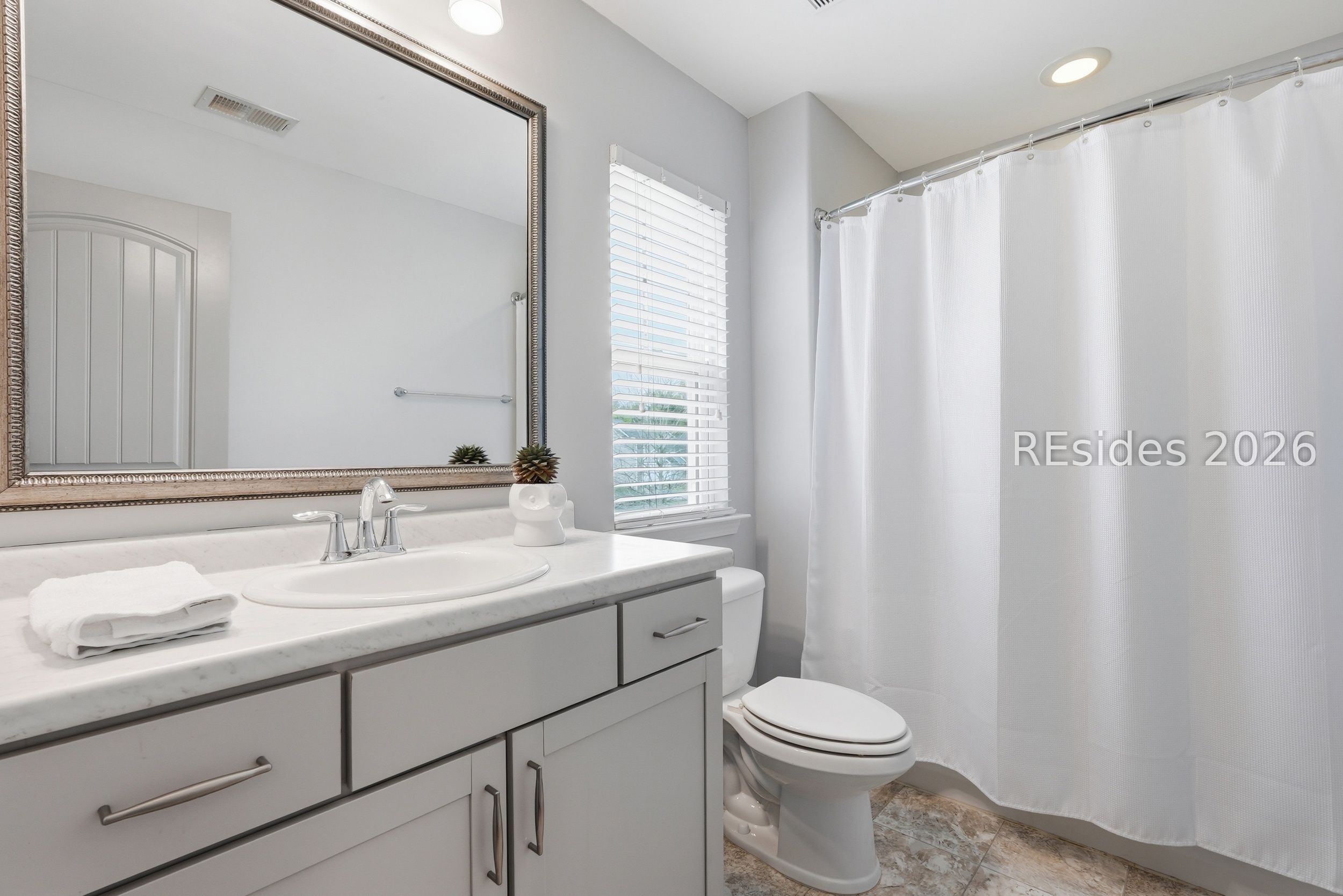 5 Vista Pointe Drive