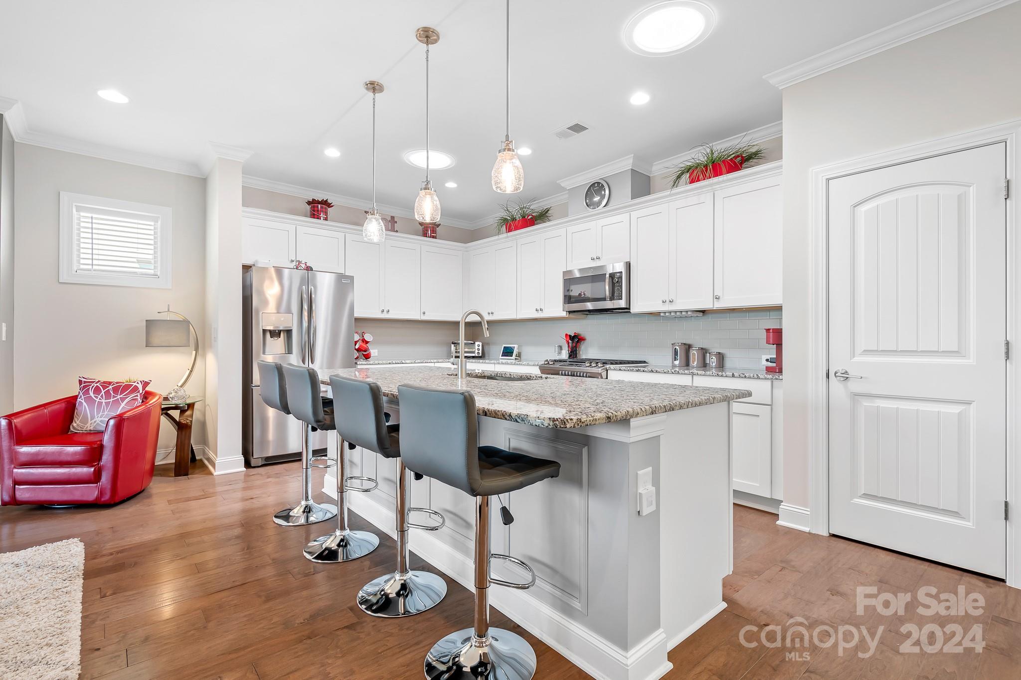 6143 Raven Rock Drive